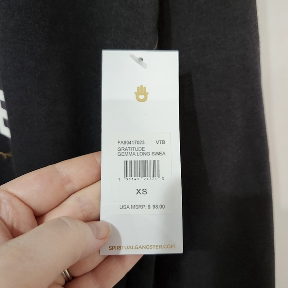 Spiritual Gangster NWT Womens Gratitude Gemma‎ Sweatshirt Sz XS Black White Cozy - Picture 2 of 6